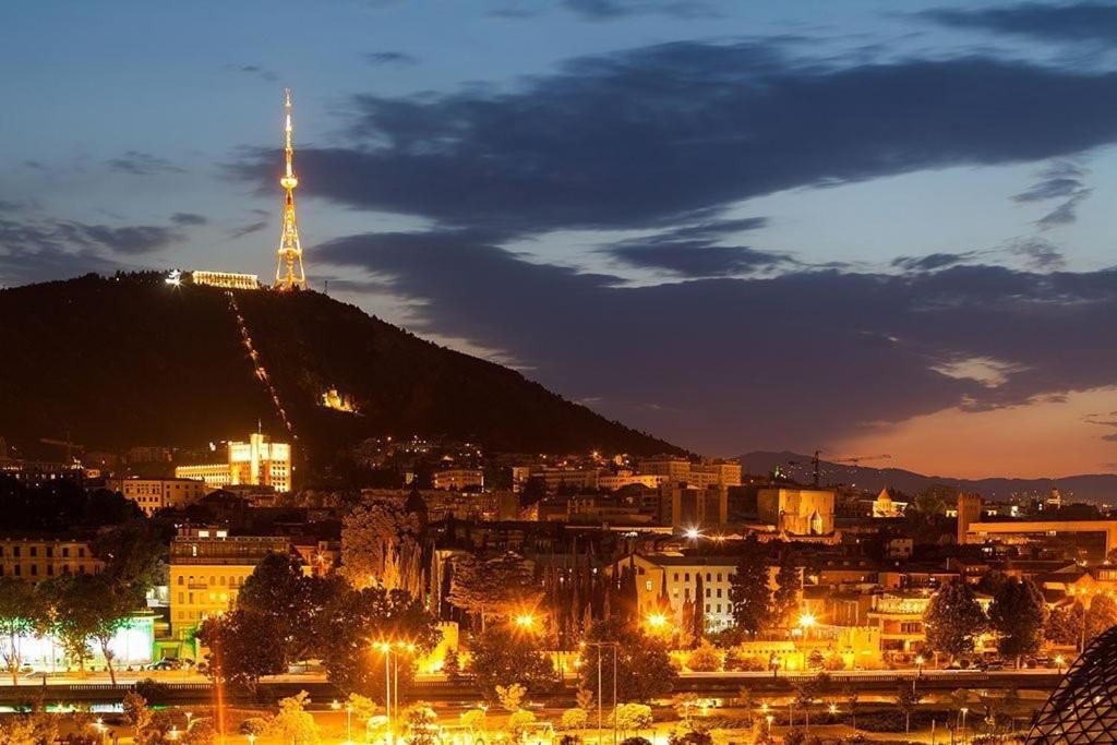 Georgi Apartament 2 Apartman Tbiliszi Kültér fotó