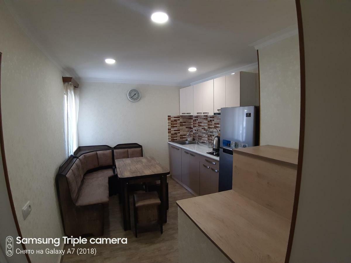 Georgi Apartament 2 Apartman Tbiliszi Kültér fotó